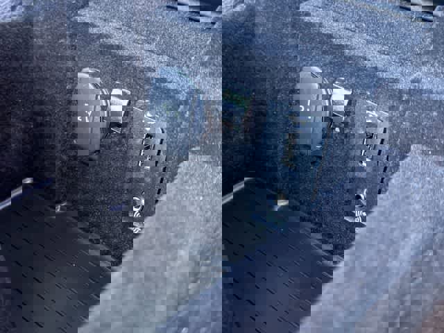 Used 2020 Porsche Panamera 4 image 24