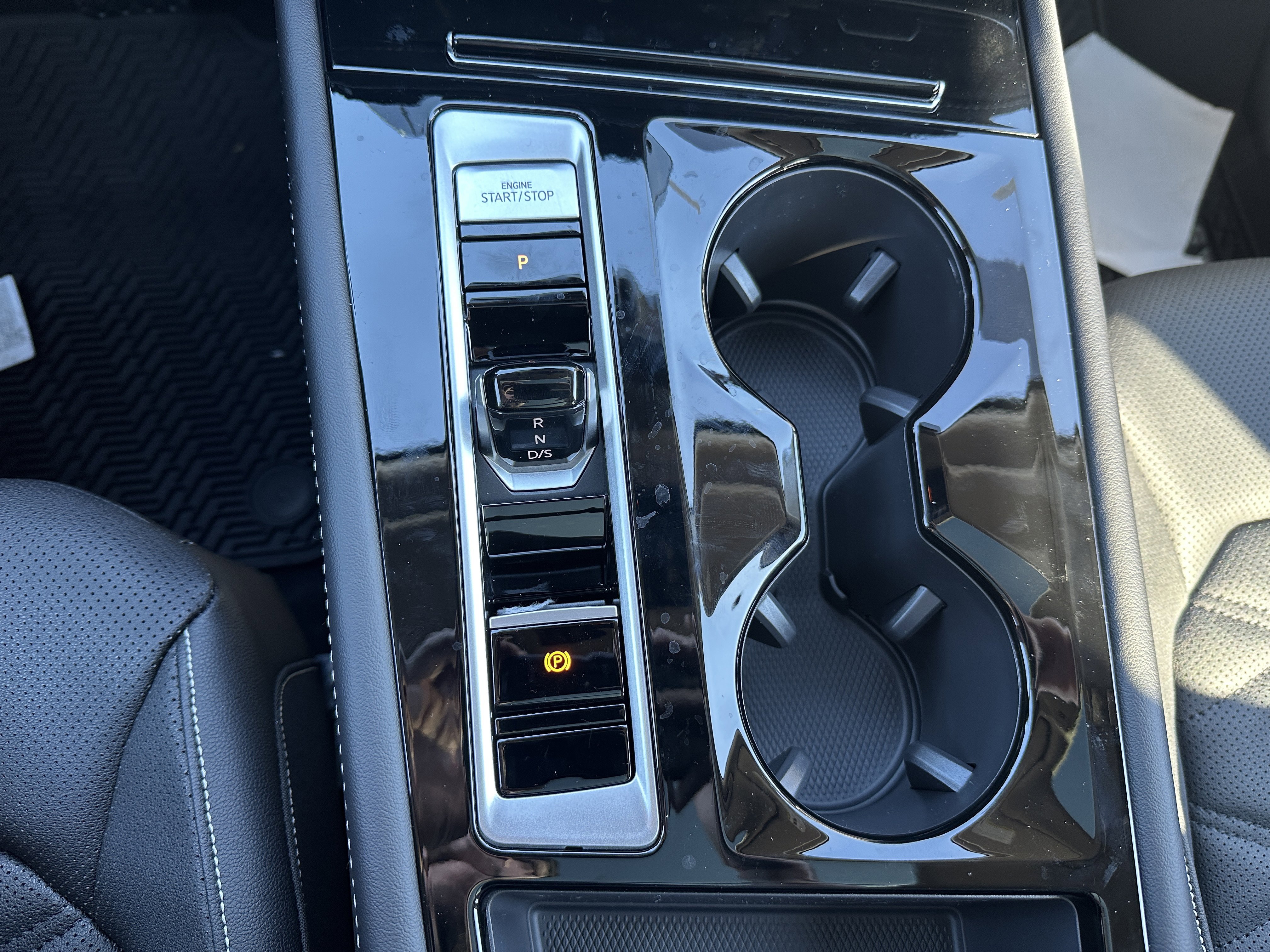 New 2026 Volkswagen Atlas SE image 18