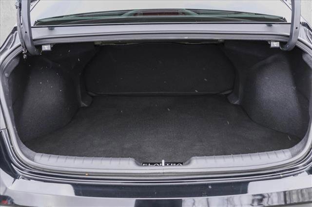 Certified 2025 Hyundai Elantra SE image 25