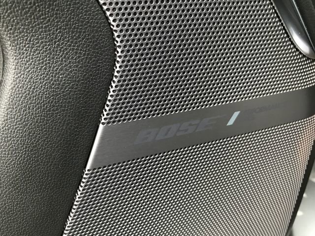 Used 2025 GMC Yukon XL Denali Ultimate w/ LPO, Floor Liner Package image 10