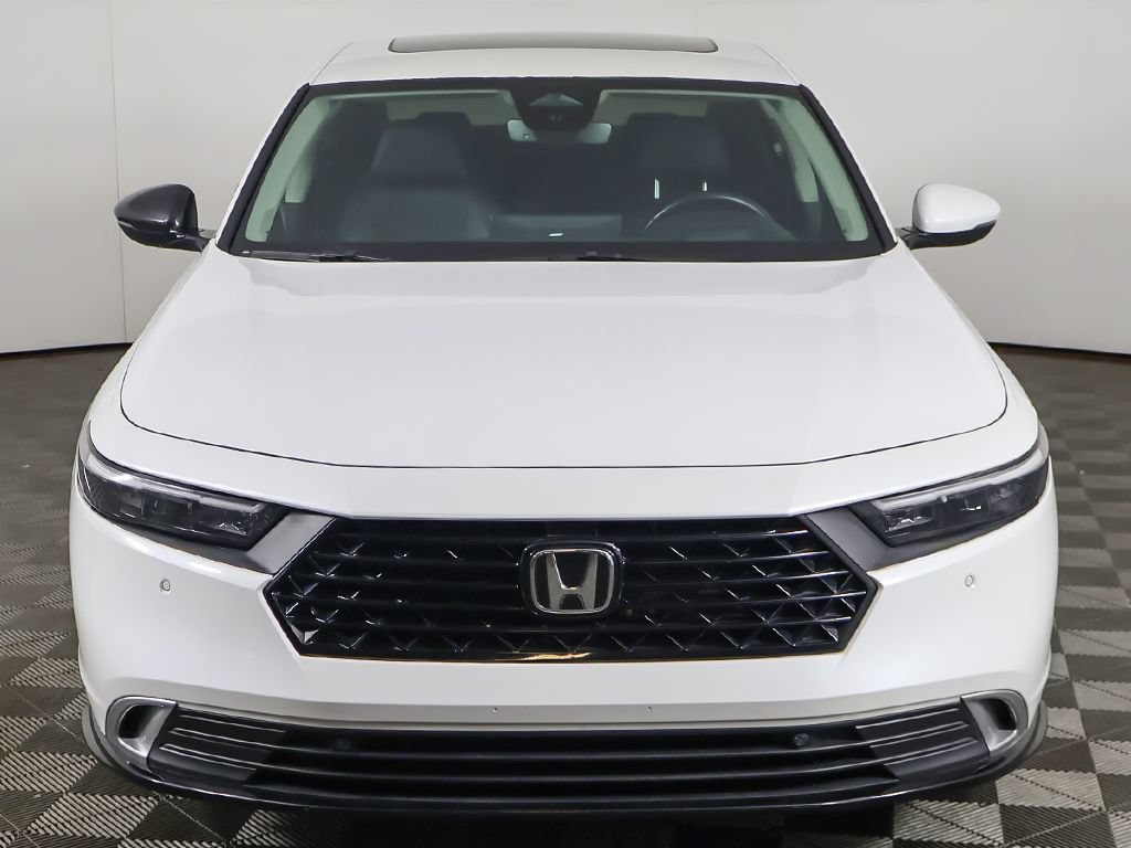Used 2023 Honda Accord Touring image 13