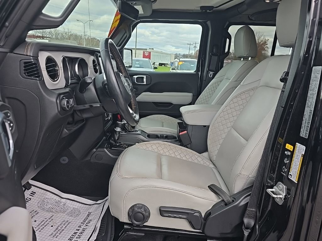 Used 2021 Jeep Wrangler Unlimited Sahara image 15