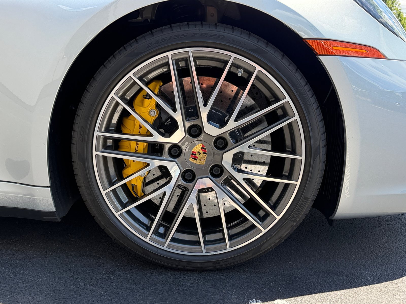 Used 2021 Porsche 911 Targa 4S w/ Sport Package AWD/4WD image 8