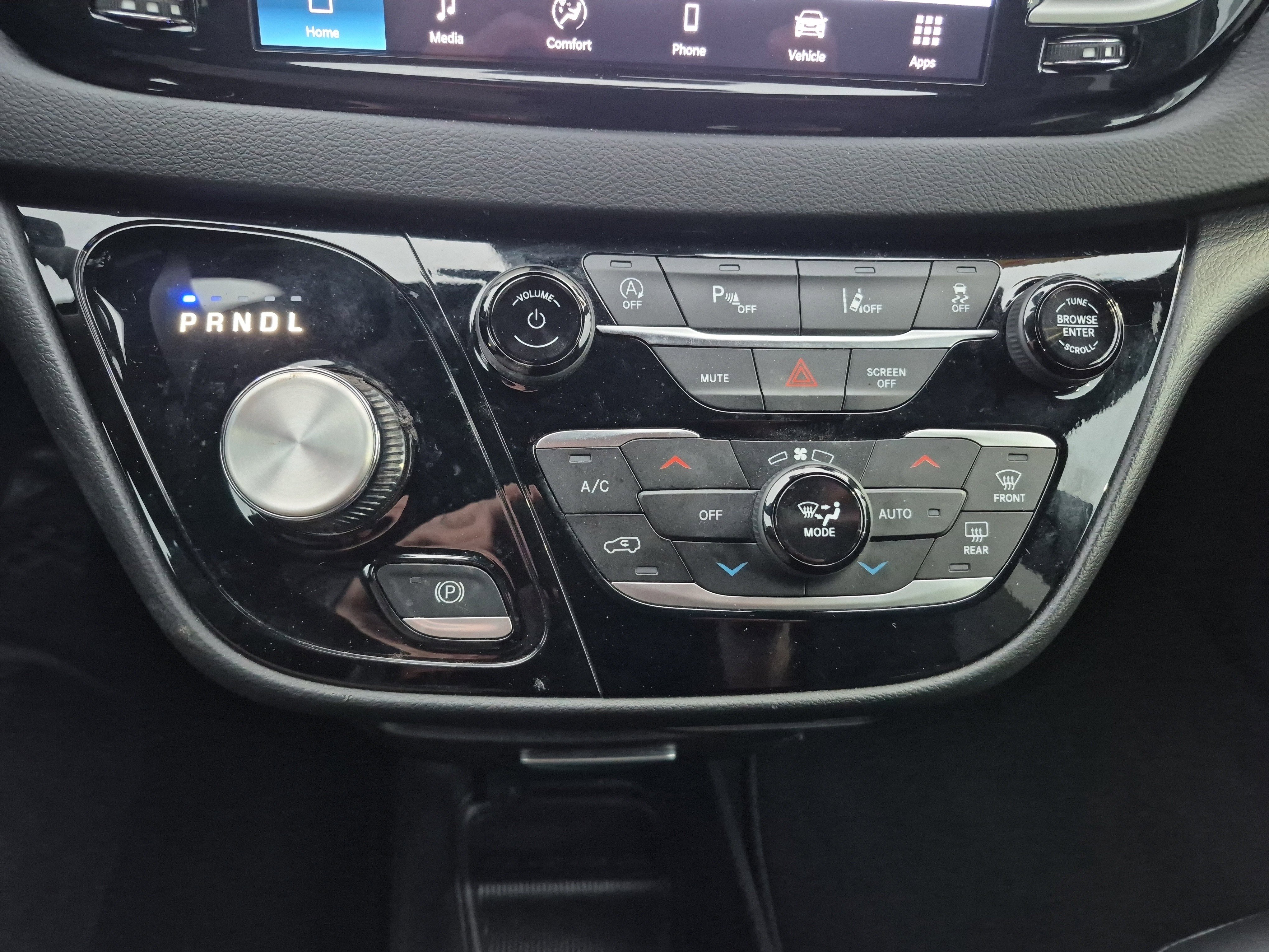 Used 2025 Chrysler Pacifica Select image 28