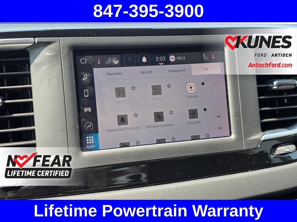 Used 2023 Chrysler Voyager LX FWD image 48