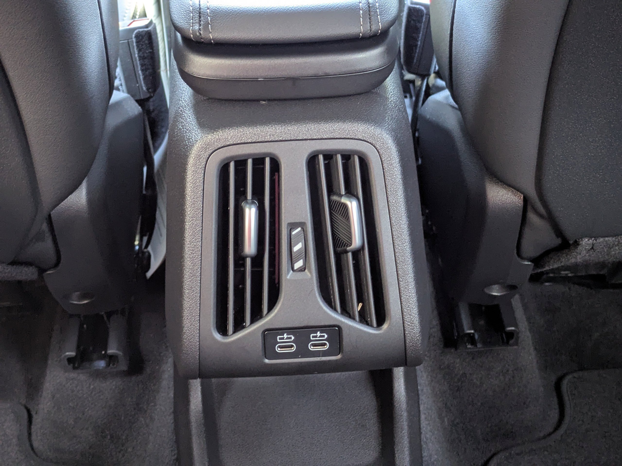 Used 2025 BMW X1 xDrive28i w/ Convenience Package image 15