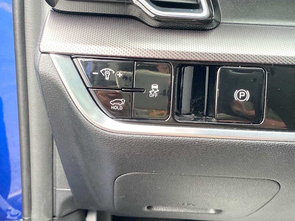 Used 2023 Kia Sportage SX image 23