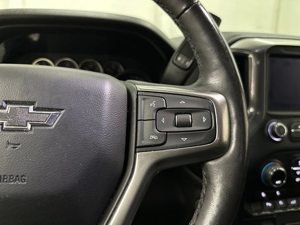 Used 2019 Chevrolet Silverado 1500 RST AWD/4WD image 38