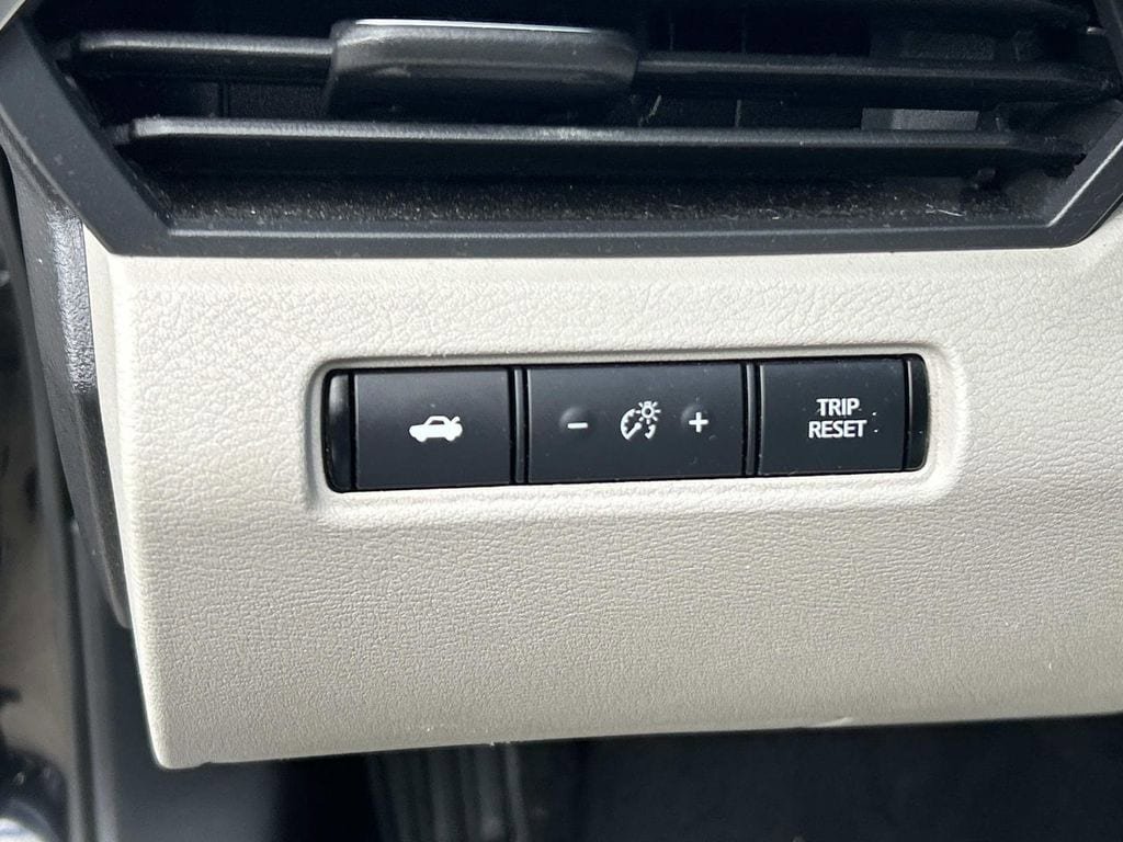 Used 2019 Nissan Altima 2.5 S AWD/4WD image 19