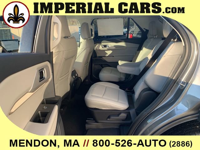 New 2026 Ford Explorer Active w/ Active Comfort Package image 13
