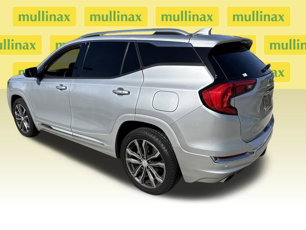 Used 2019 GMC Terrain Denali w/ Comfort Package image 11