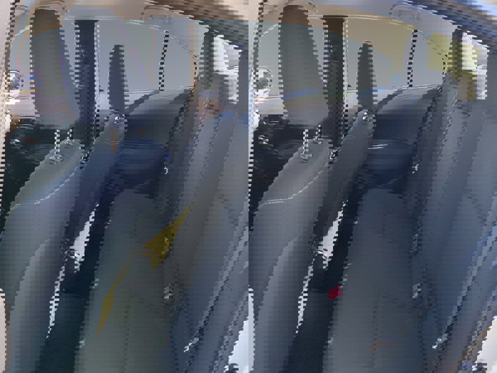 Used 2025 Toyota Corolla LE w/ Carpet Mat Package (TMS) image 13