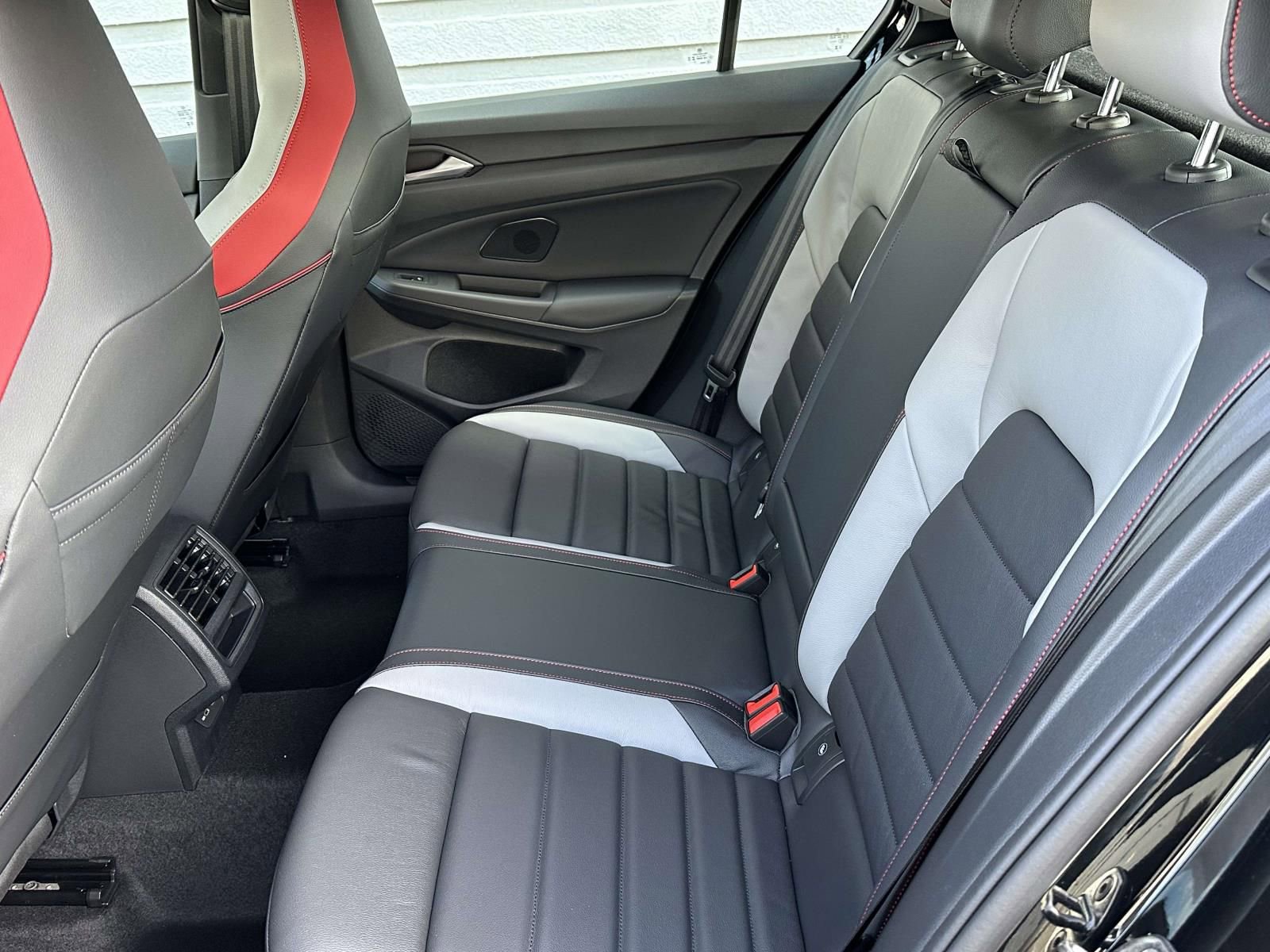 New 2026 Volkswagen GTI SE image 13