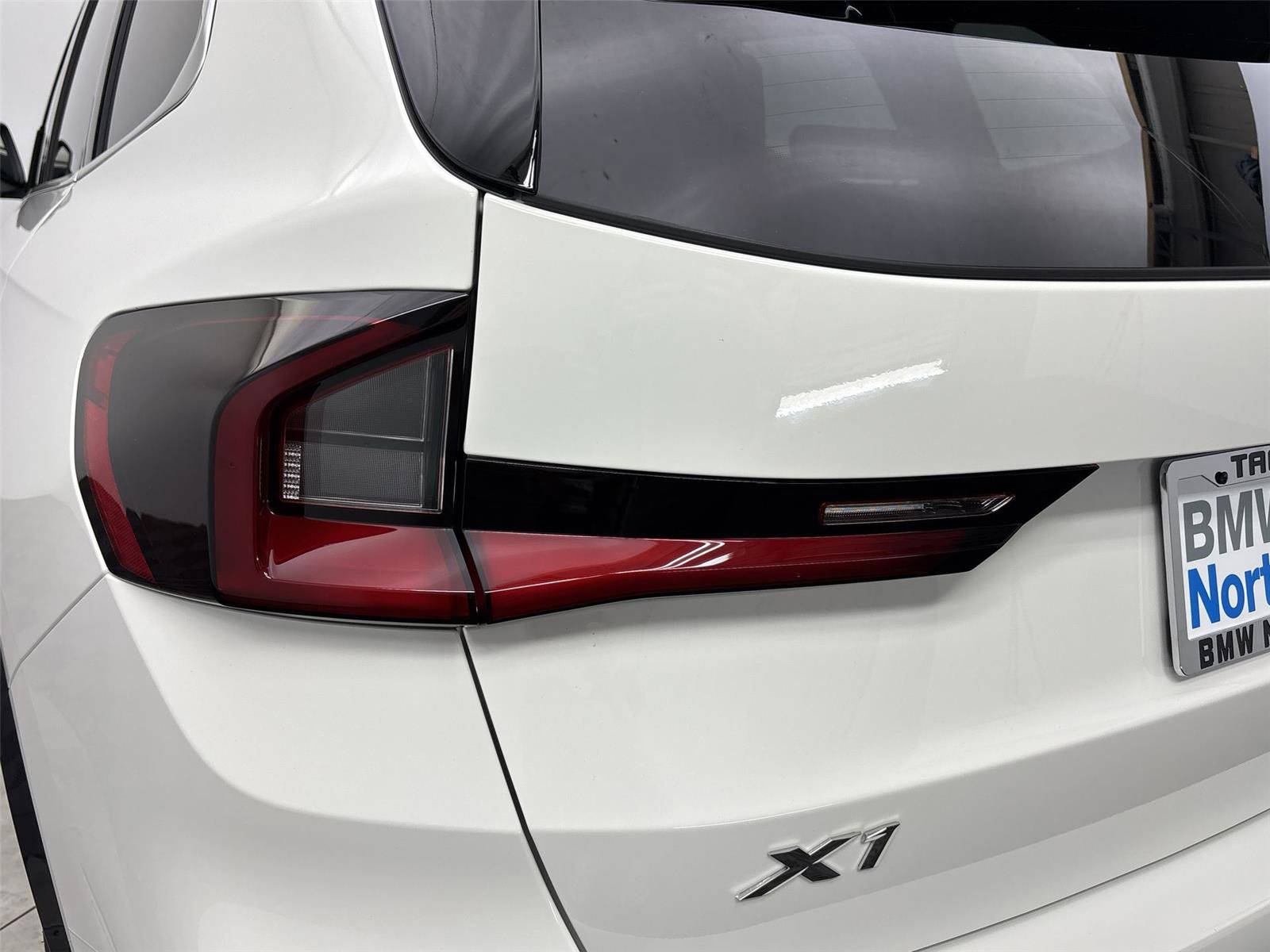 New 2025 BMW X1 xDrive28i w/ Technology Package image 19