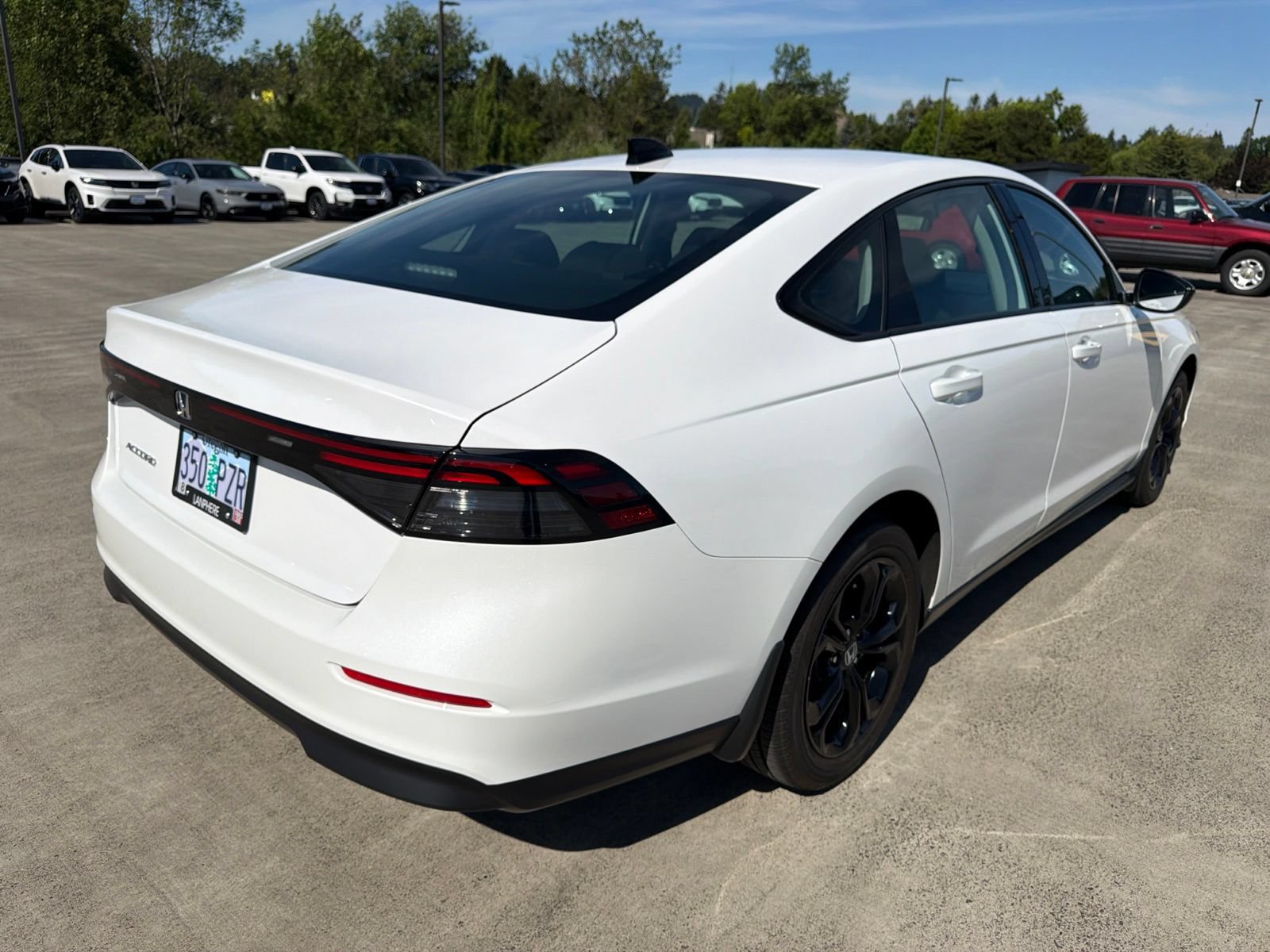 Used 2025 Honda Accord SE image 4