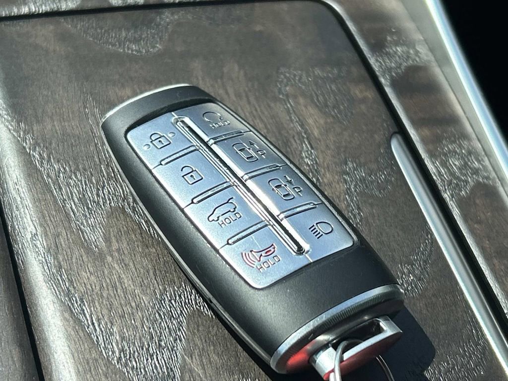 Used 2024 Genesis GV80 3.5T AWD/4WD image 31