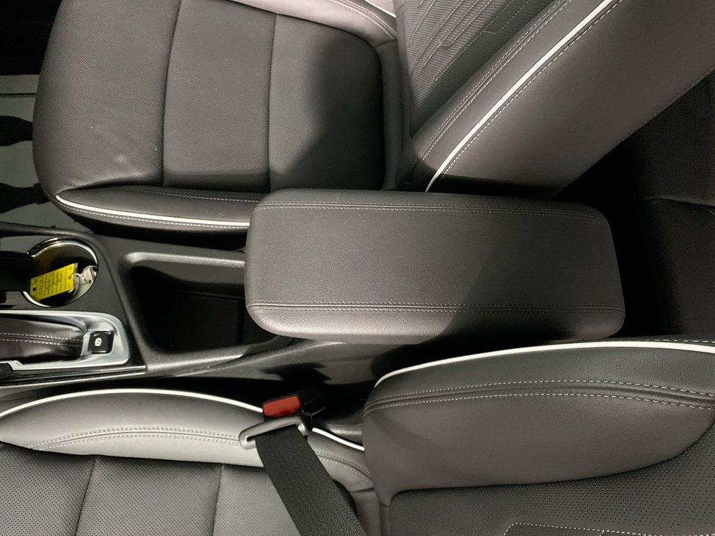 Certified 2024 Buick Encore GX Avenir w/ Avenir Convenience Package FWD image 20