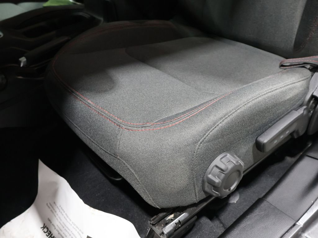 Used 2025 Jeep Wrangler Unlimited Rubicon image 10