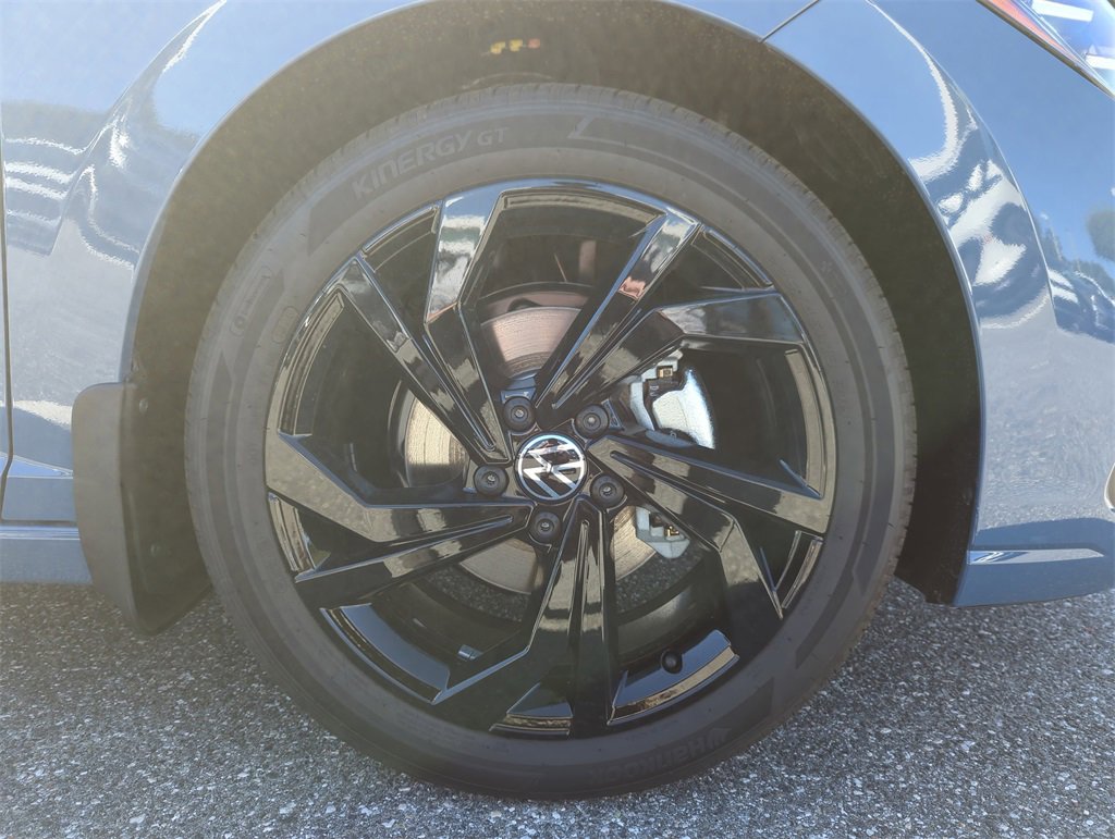 New 2026 Volkswagen Jetta SE image 43