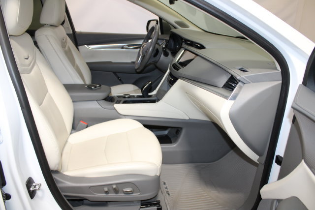 Used 2021 Cadillac XT5 Premium Luxury AWD/4WD image 12