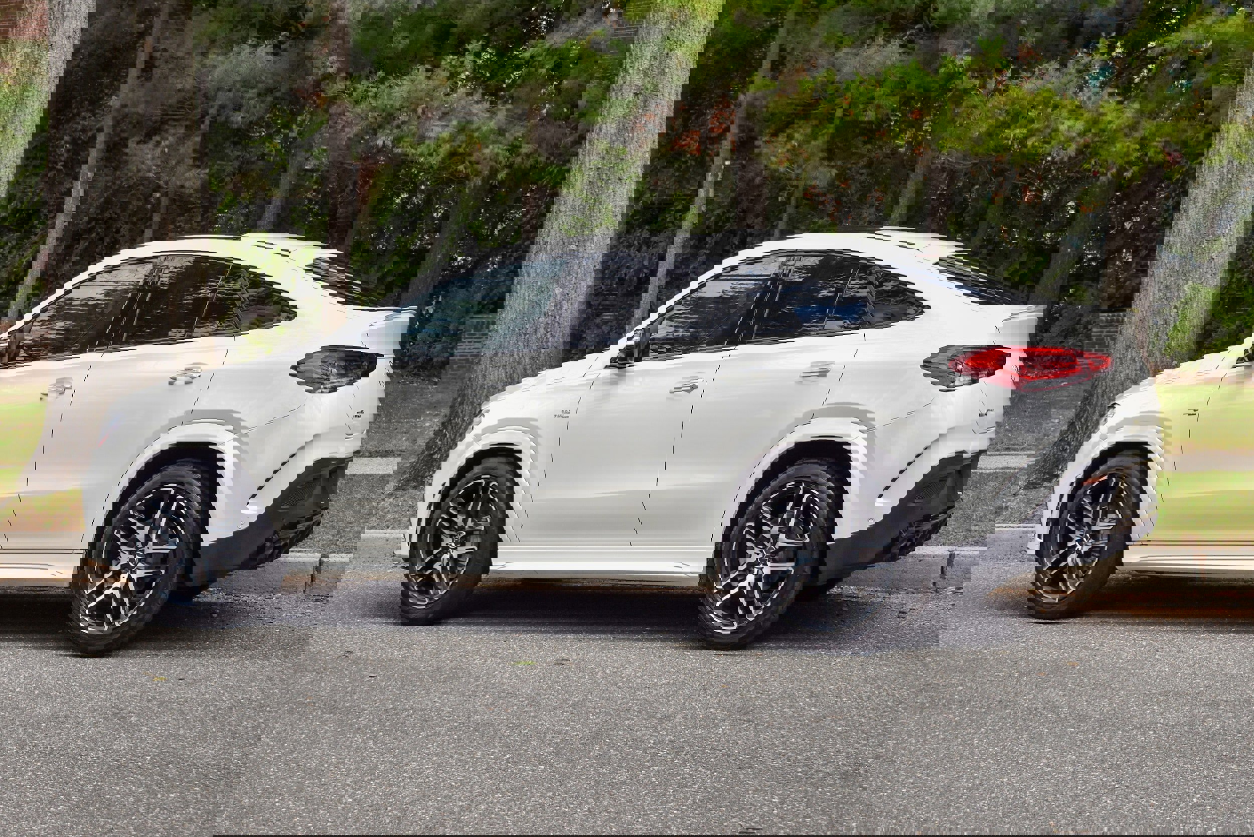 Used 2021 Mercedes-Benz GLE 53 AMG 4MATIC w/ AMG Night Package image 6