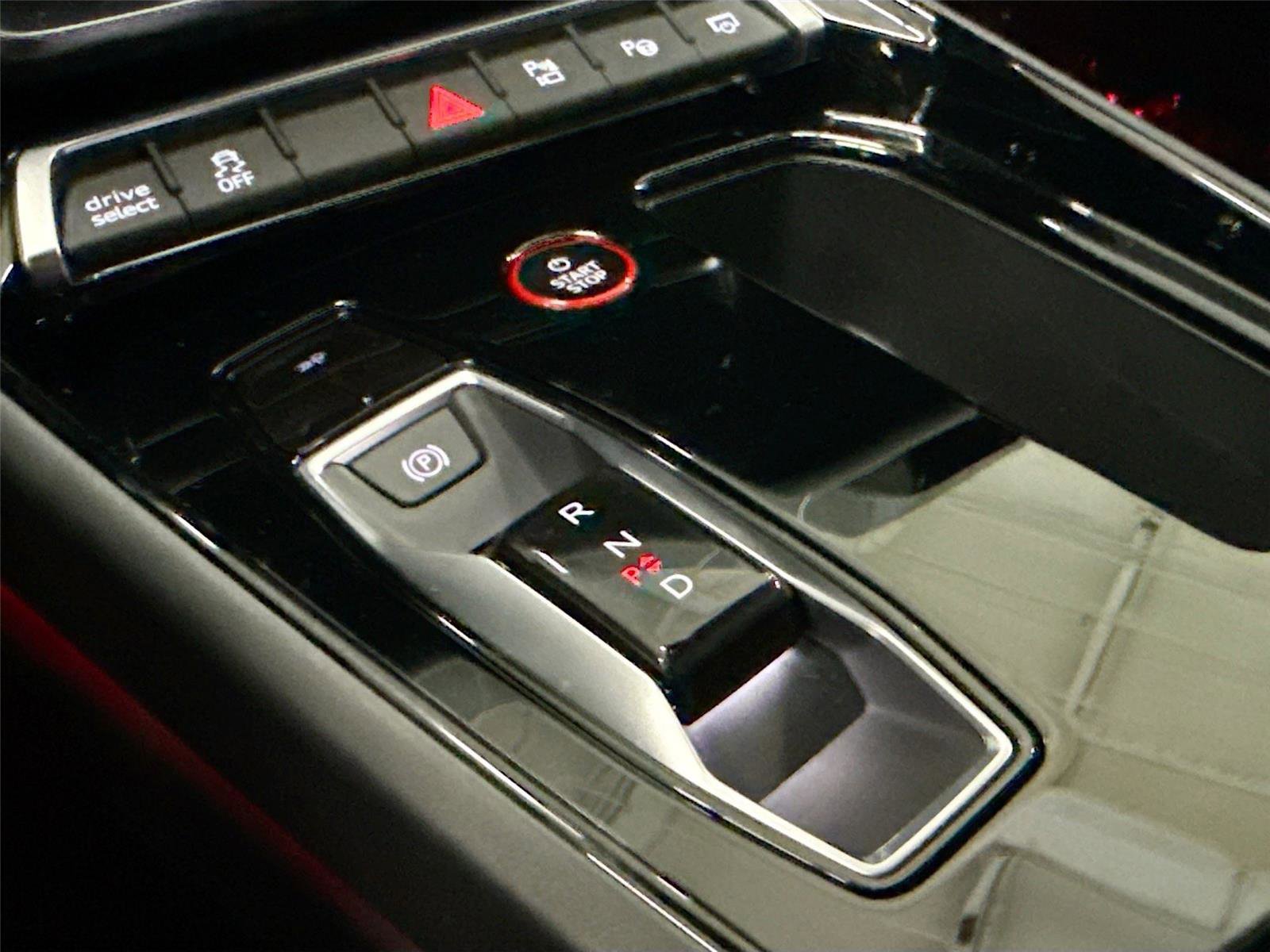 Used 2023 Audi RS e-tron GT w/ Carbon Performance Package AWD/4WD image 17