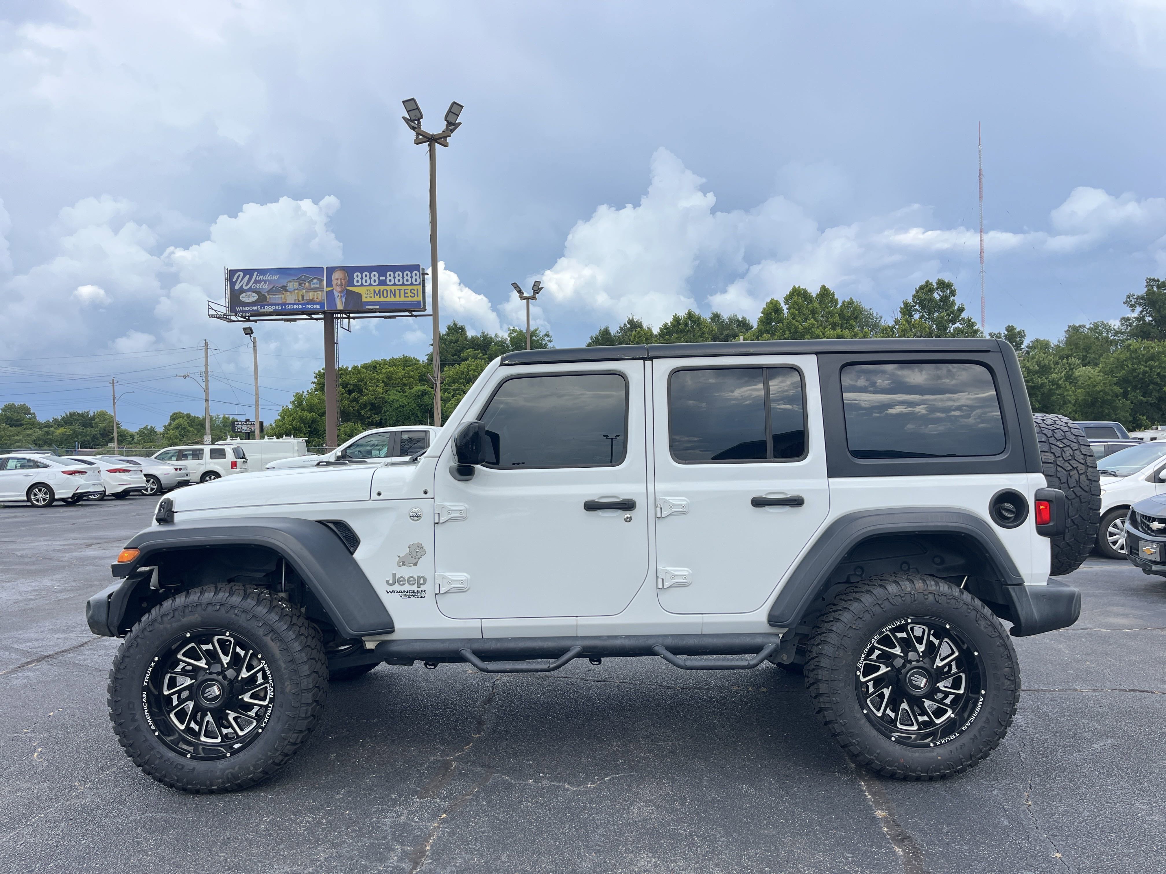 Used 2020 Jeep Wrangler Unlimited Sport S image 2