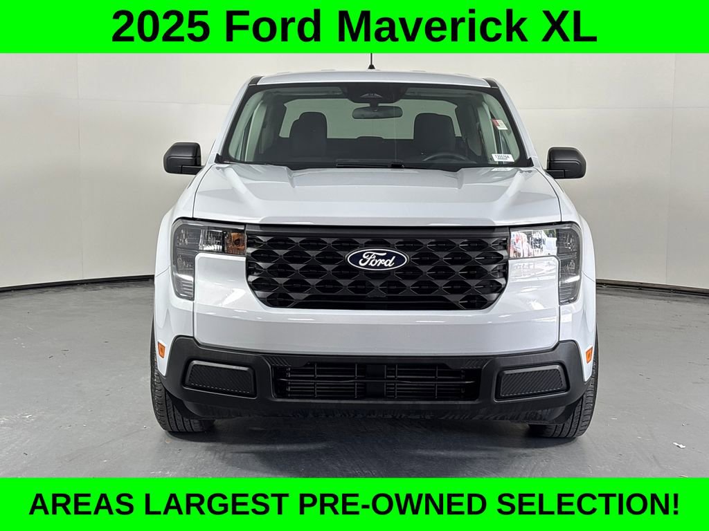 Used 2025 Ford Maverick XL w/ 4K Tow Package image 2