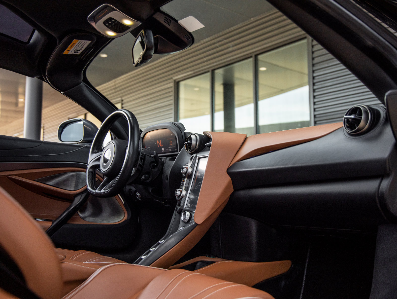 Used 2018 McLaren 720S RWD image 41