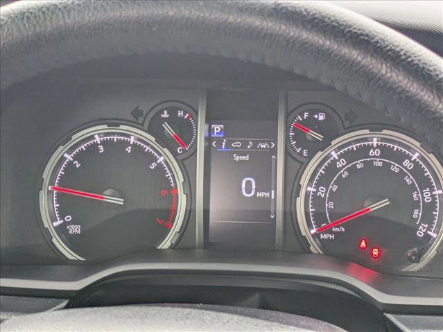 Used 2022 Toyota 4Runner TRD Off-Road image 10