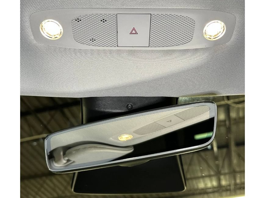 Used 2018 Tesla Model 3 Long Range AWD/4WD image 37