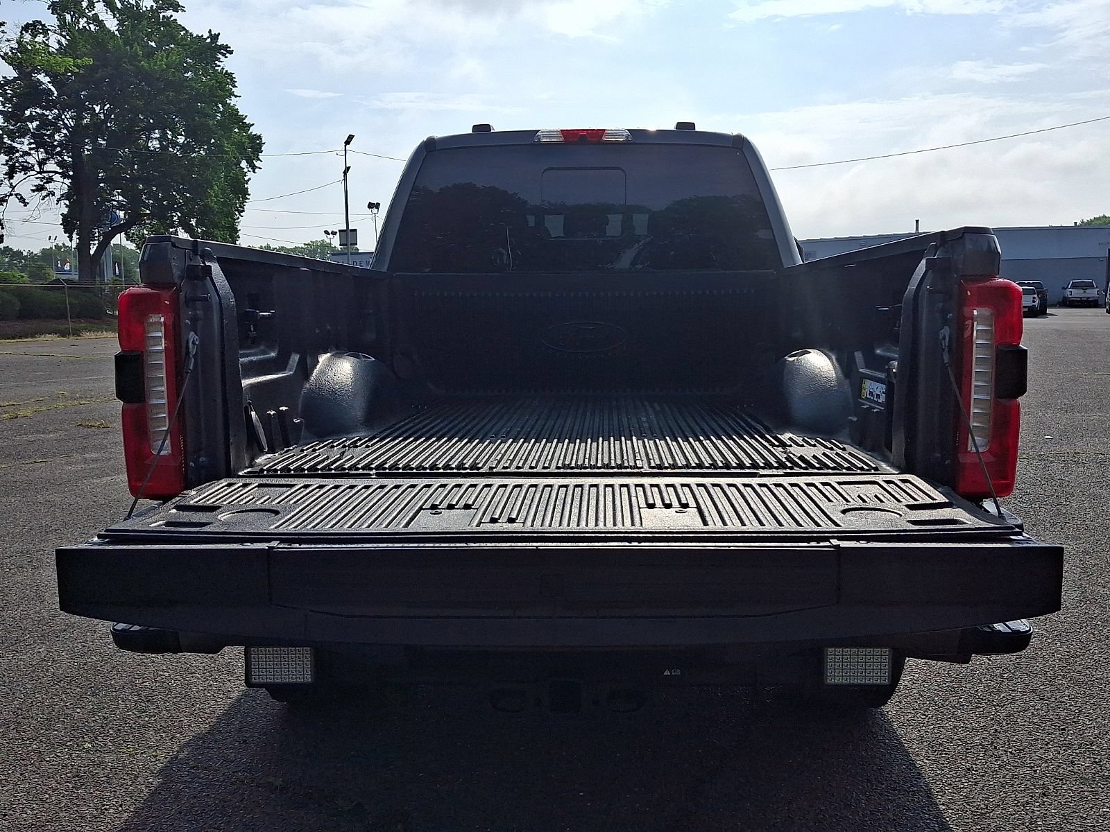 Used 2023 Ford F350 Lariat w/ Lariat Ultimate Package AWD/4WD image 29