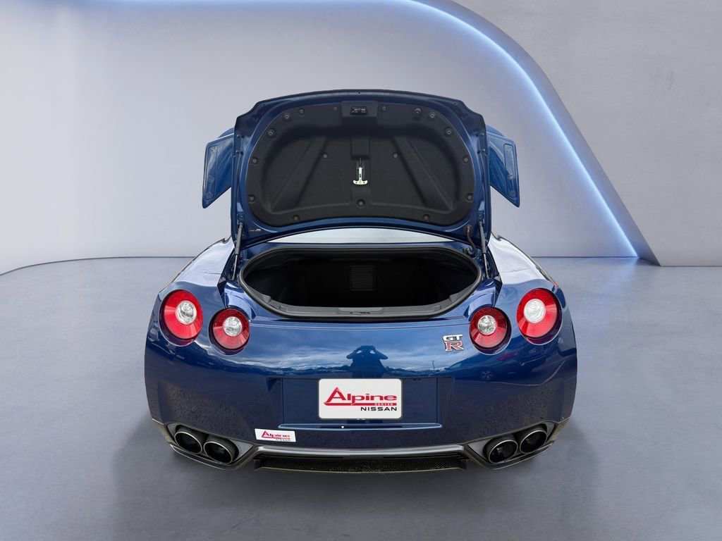 Used 2012 Nissan GT-R Black Edition image 19