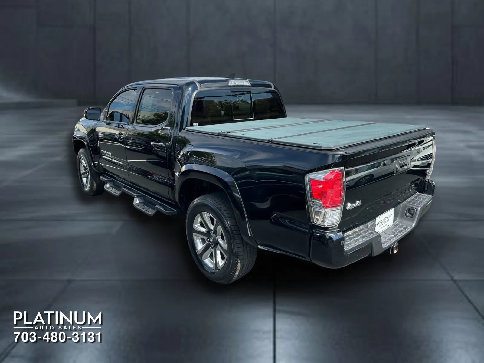 Used 2019 Toyota Tacoma Limited image 9