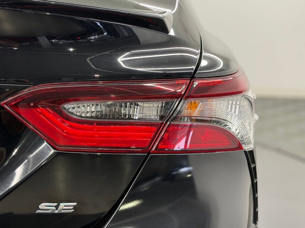 Certified 2022 Toyota Camry SE image 12