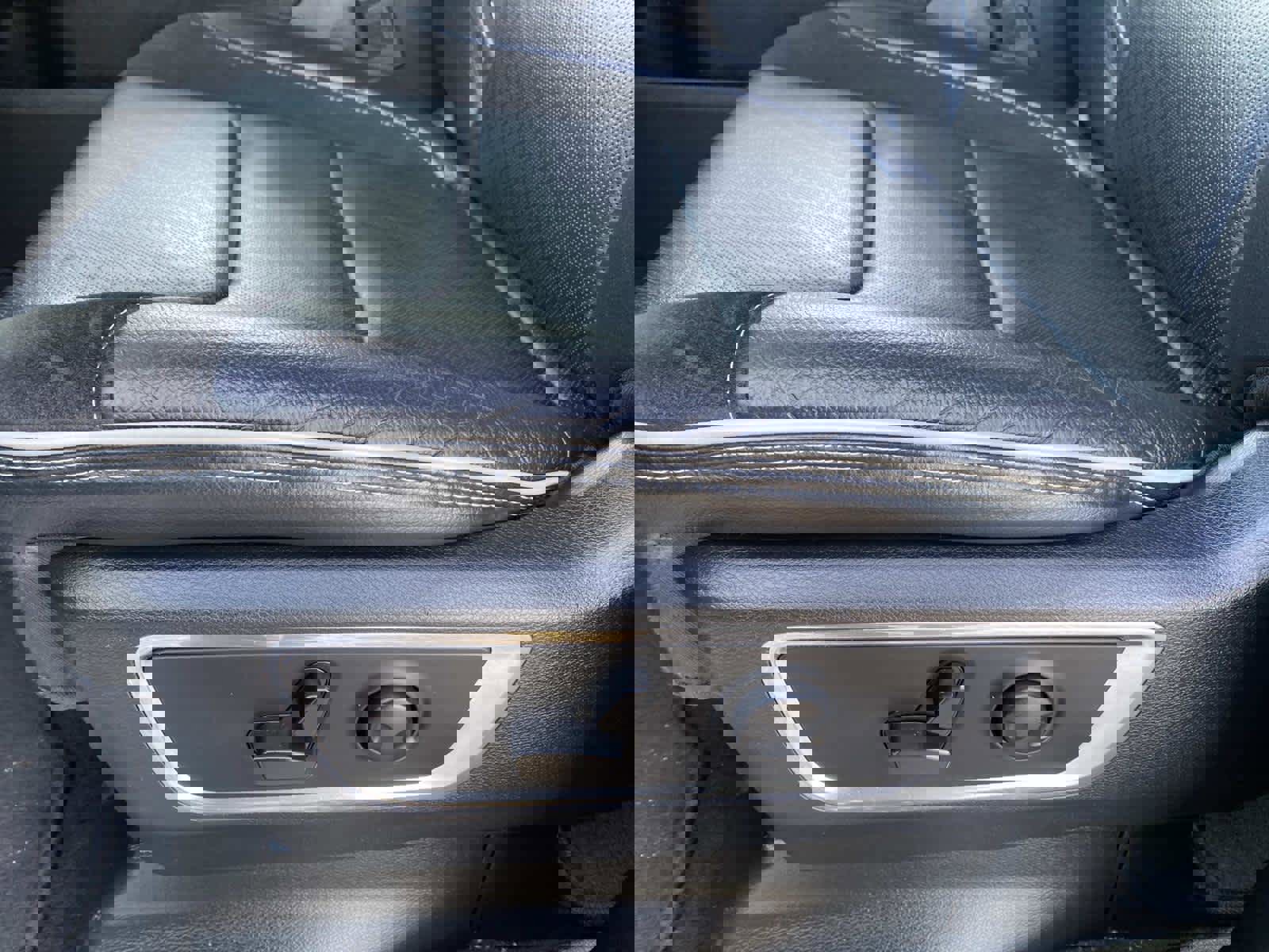 Certified 2025 RAM 1500 Laramie image 20