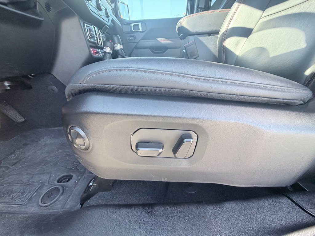 Used 2024 Jeep Wrangler Rubicon w/ XTREMEE 35" Tire Package image 21