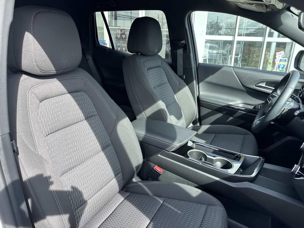 Certified 2025 Chevrolet Equinox LT image 11