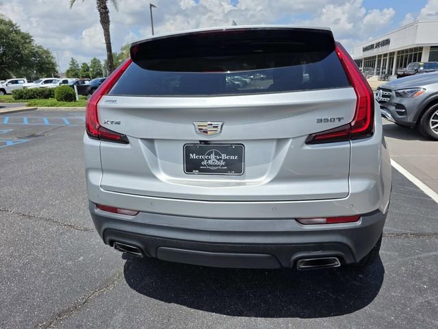 Used 2020 Cadillac XT4 Luxury w/ Cold Weather Package FWD image 7