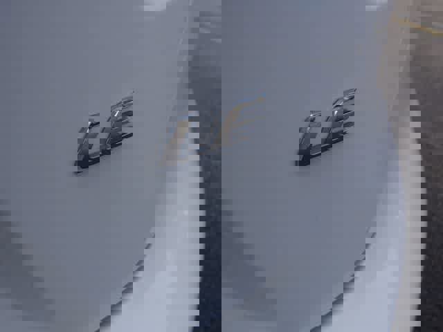 Used 2023 Toyota Corolla LE image 29