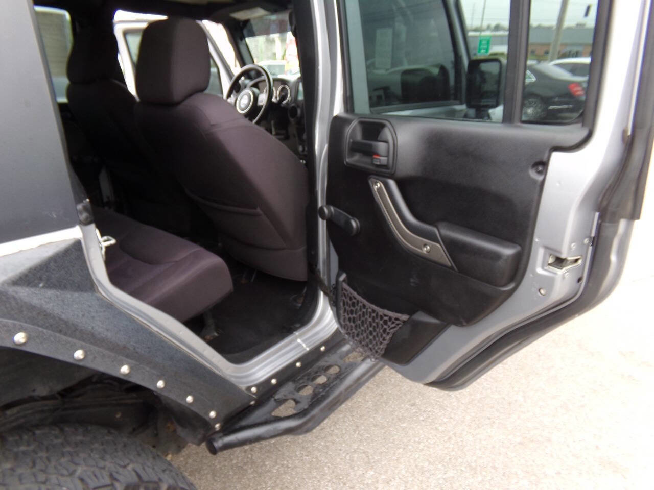 Used 2013 Jeep Wrangler Unlimited Sport w/ Connectivity Group image 28