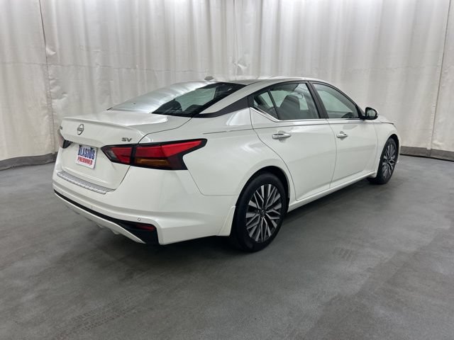 Used 2023 Nissan Altima 2.5 SV FWD image 6