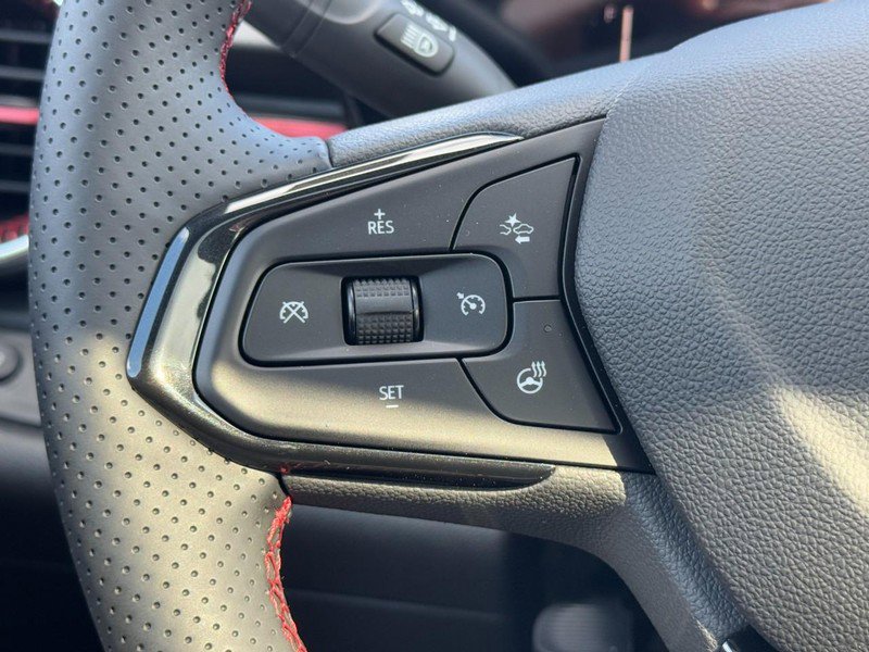 New 2026 Chevrolet Trax RS w/ Sunroof Package image 11