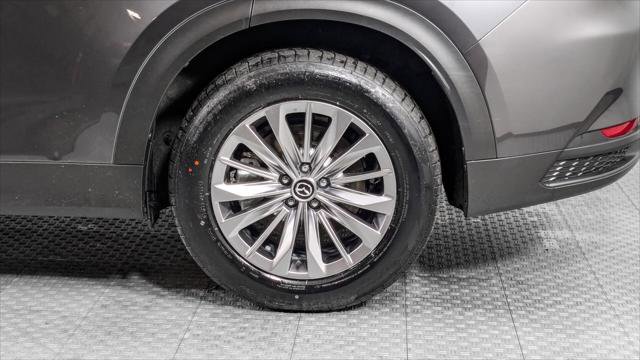 Used 2024 MAZDA CX-90 Plug-In Hybrid w/ Preferred image 31