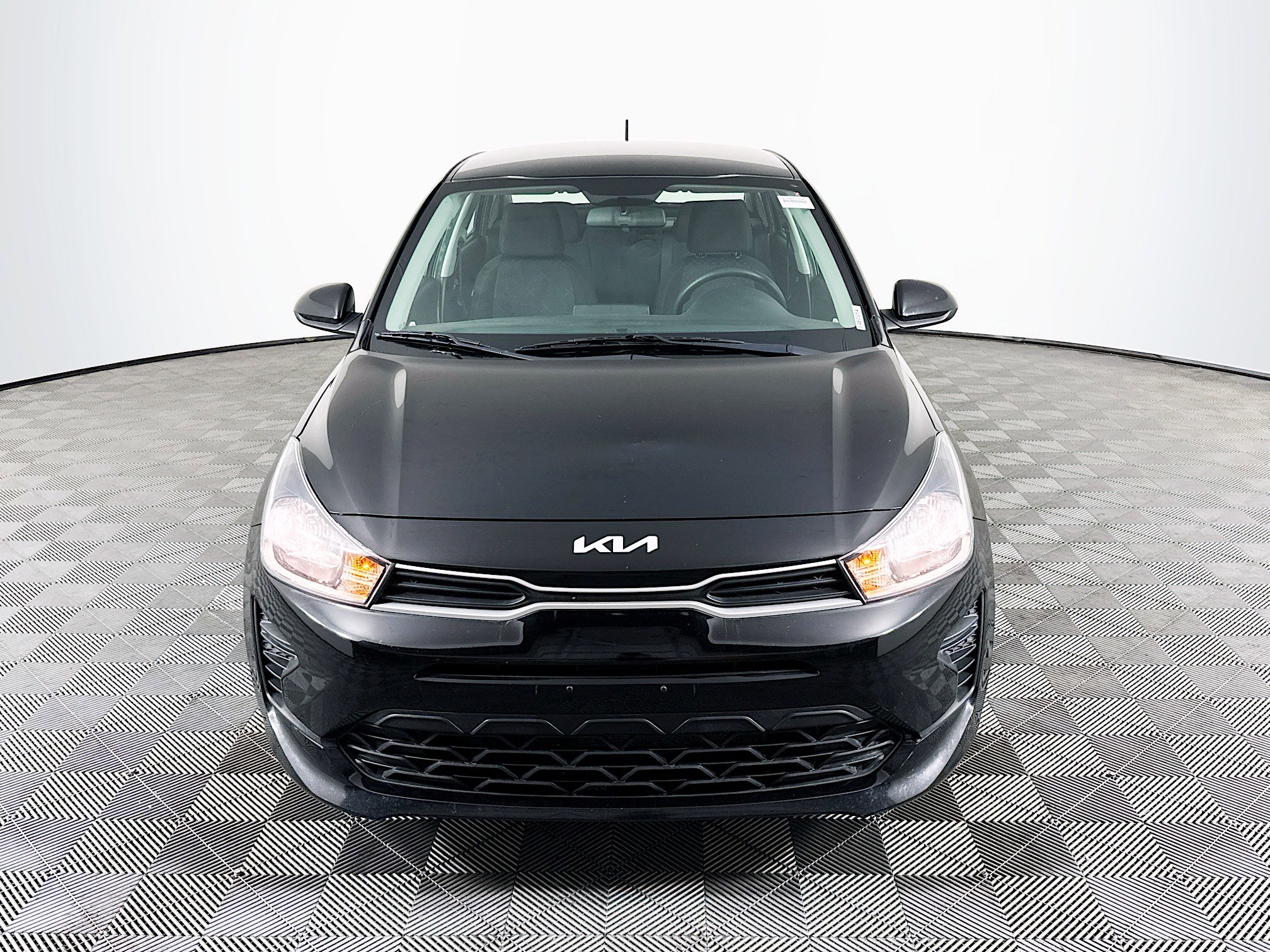 Used 2022 Kia Rio LX FWD image 2