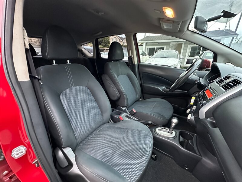 Used 2014 Nissan Versa Note SV FWD image 13