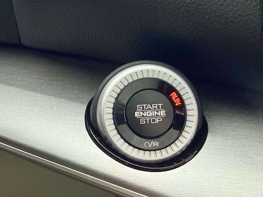 New 2026 Jeep Grand Wagoneer Limited w/ Premium Group II image 19