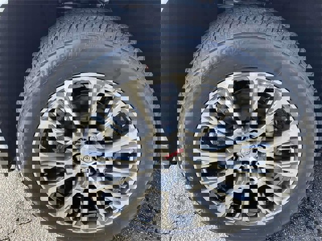 New 2026 GMC Yukon Denali w/ Sun & Power Step Package image 6