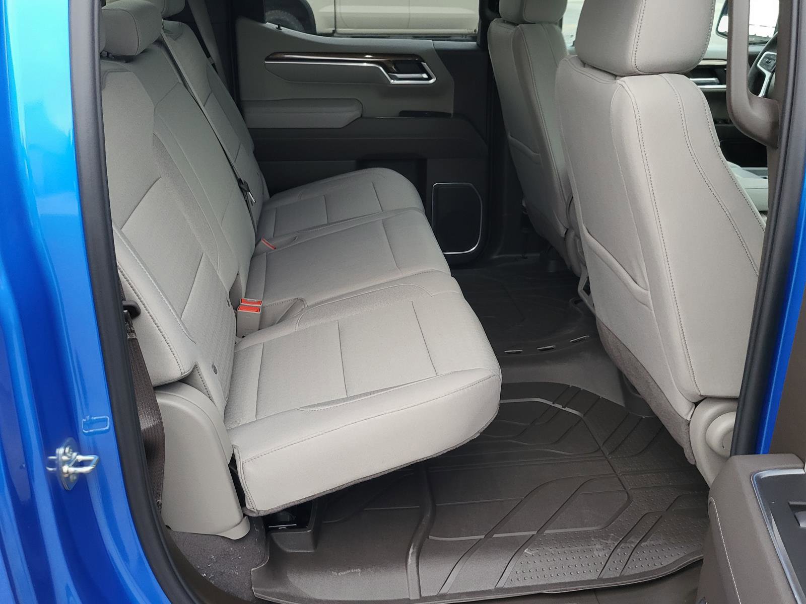 New 2026 Chevrolet Silverado 1500 LT w/ Texas Edition Plus RWD image 11