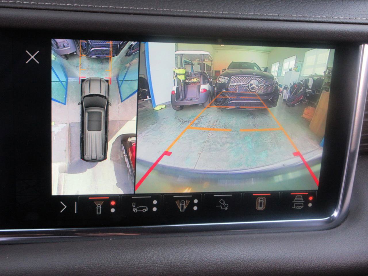 Used 2024 GMC Yukon Denali w/ Advanced Technology Package image 90